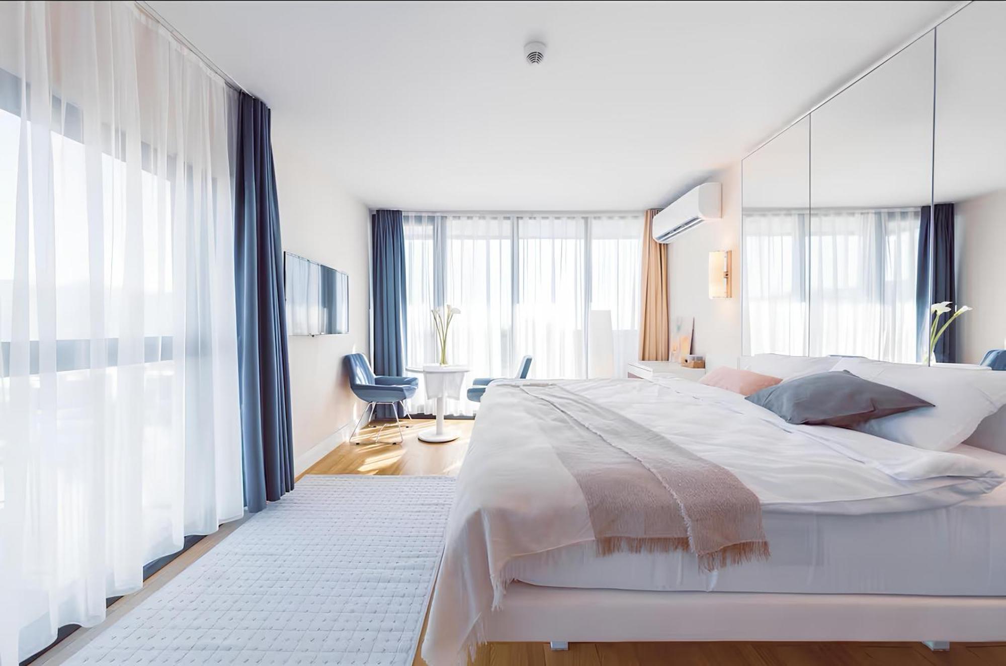 Orbi Sea View * باتومي